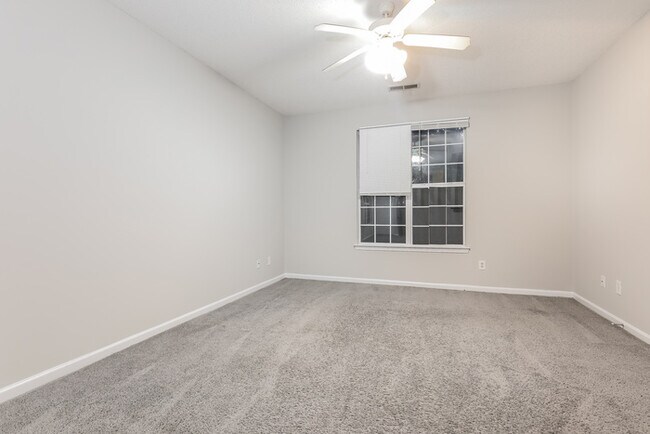 Foto del edificio - 2294 Coach Way