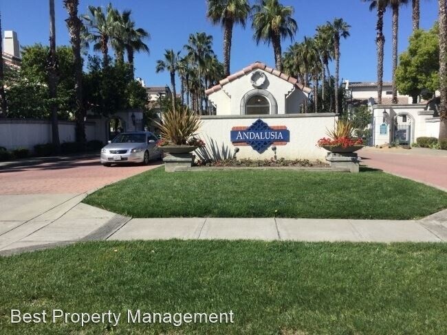 Building Photo - 3 br, 3 bath House - 1061 Avila Terraza