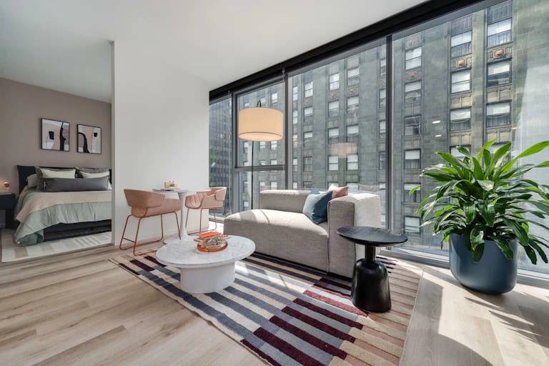 Foto principal - 86 E Wacker Dr