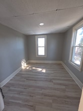 Building Photo - 2418 State St