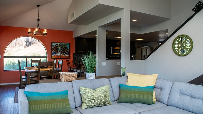 Building Photo - 4580 AZ-95