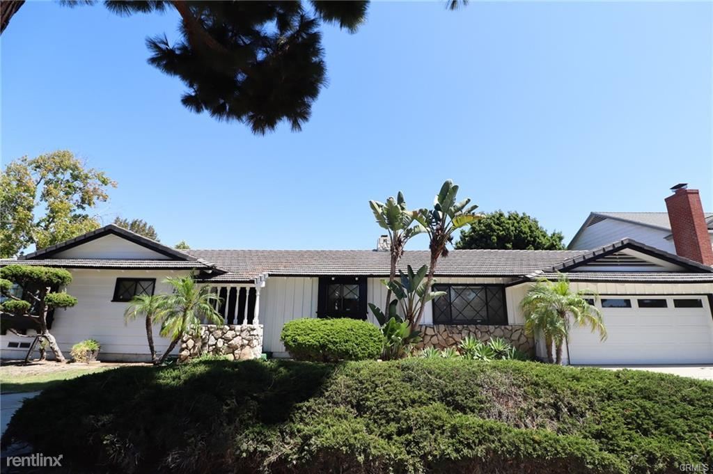 Foto principal - 3 br, 2 bath House - 232 N Hillcrest Blvd
