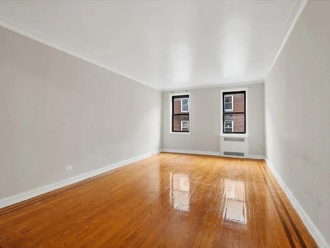 Foto del edificio - 40-66 Ithaca St