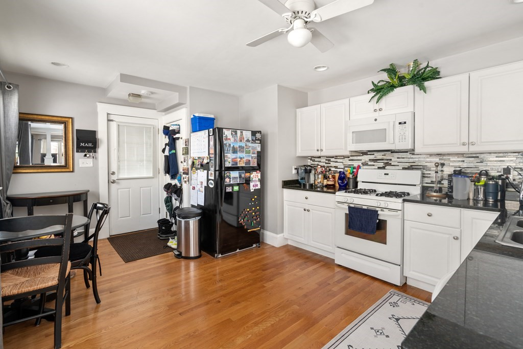 Primary Photo - 307 Atlantic St