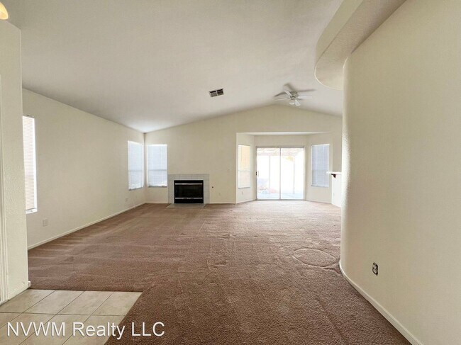 Building Photo - 3 br, 2 bath House - 8210 James Grayson Dr