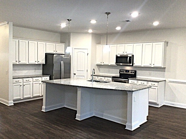 Foto del edificio - 104 Stagecoach Ln