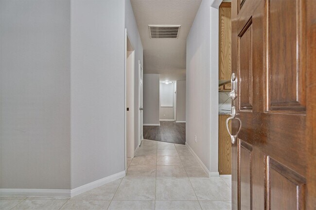 Foto del edificio - 11206 Glenforest Dr