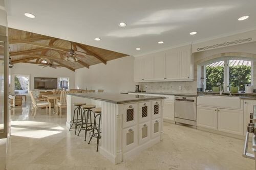 Foto del edificio - 770 NE 36th St