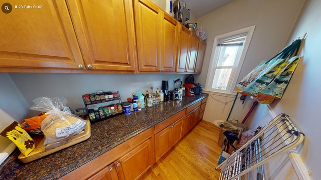 Building Photo - 23 Tufts St