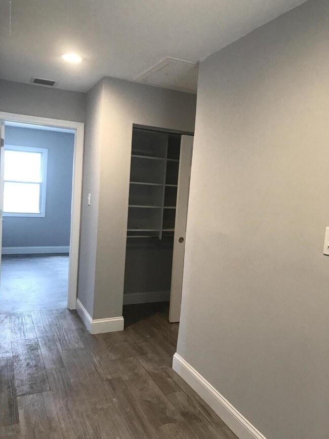 31 Kingsley Way, Freehold, NJ 07728 Condo for Rent in Freehold, NJ