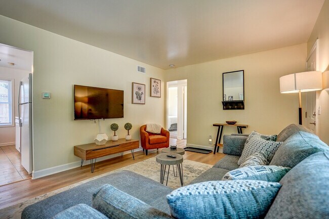 Foto del edificio - 88 Craig Ave