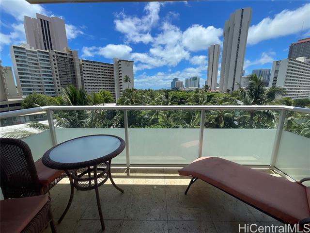 Foto principal - 1551 Ala Wai Blvd