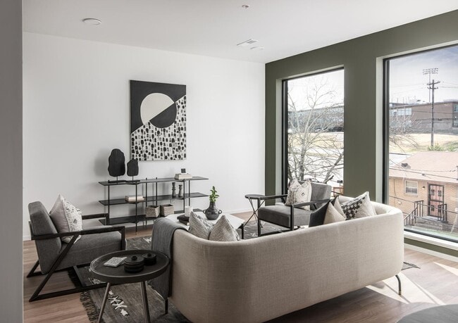 Photo - Stunning one bedroom unit in The Wedgewood section of town. Apartment