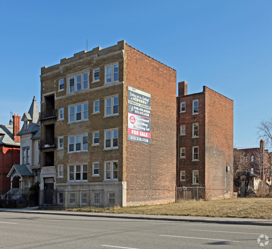 Primary Photo - Century Building