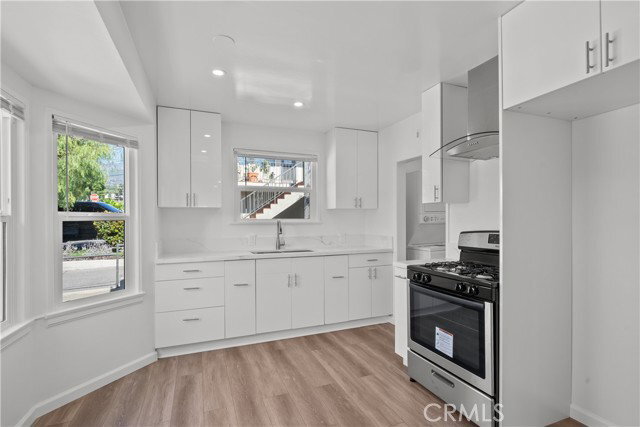 Foto del edificio - 3820 Orangedale Ave