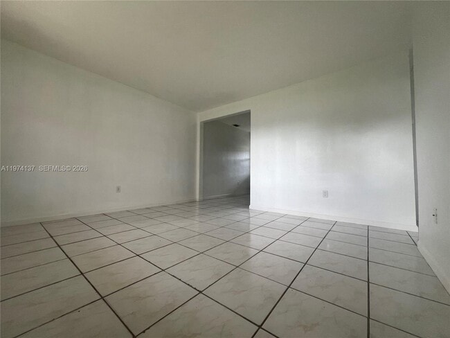 Building Photo - 5829 NW 37th St