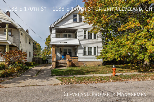 Foto del edificio - Charming Cleveland Duplex