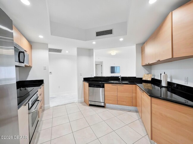 Photo - 231 Riverside Dr Apartment