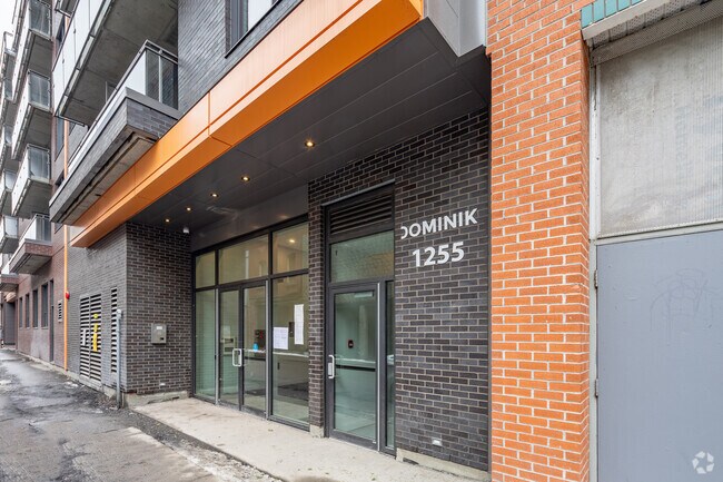 Entrée des copropriétés - Dominik Apartments Quartier des spectacles