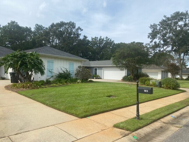 Foto del edificio - 103 Oak Bend Ct