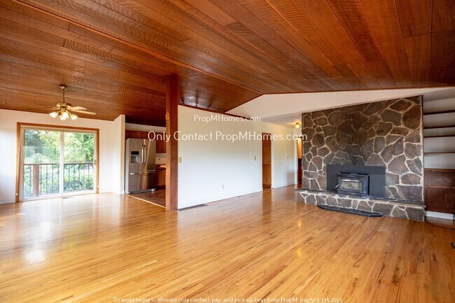 Foto del edificio - Charming Far West Haven with Modern Amenit...