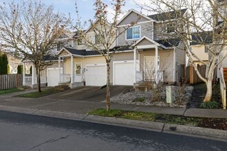 Building Photo - 6568 NE Deer Run St