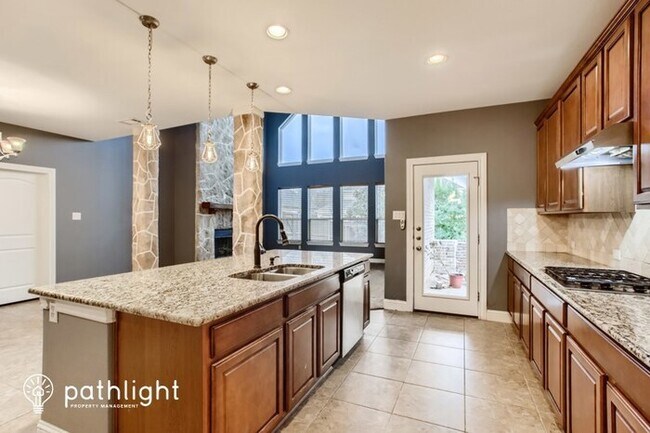 Foto del edificio - 670 Princeton Way, Rockwall, TX, 75087
