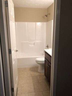 Building Photo - Adorable BRAND NEW  Brick Home in  Manchester
