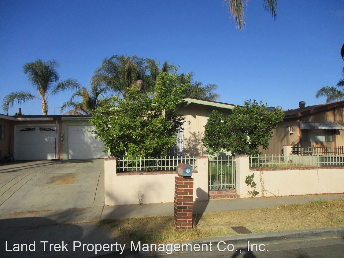 Primary Photo - 2 br, 2 bath House - 1628 CALLE JULES