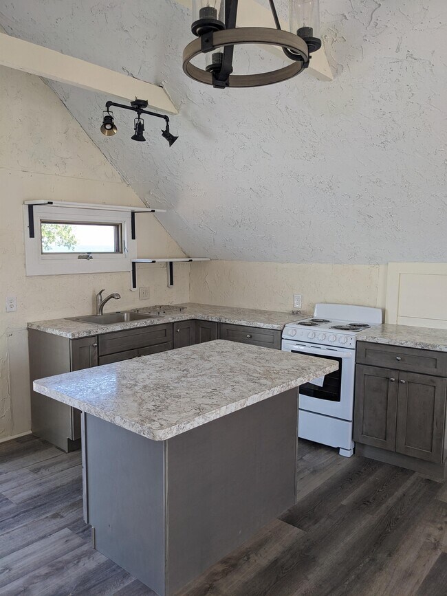 252 Lake Rd, ster, NY 14580 House Rental in ster, NY