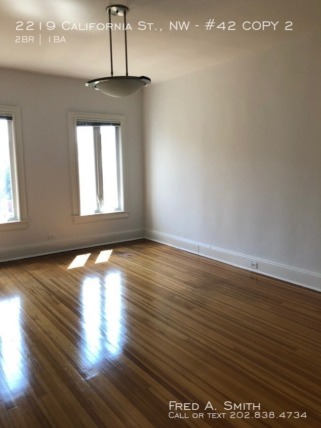 Foto del edificio - Huge Kalorama Two-Bedroom Available Now!