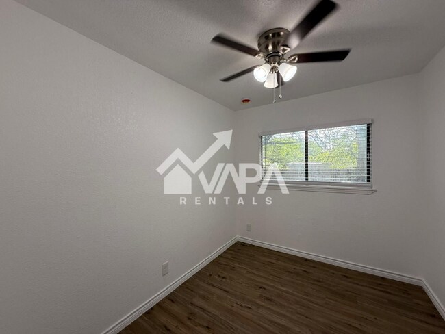 Foto del edificio - 4028 Coral Sunrise