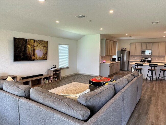 Building Photo - 418 Cocosa Ct