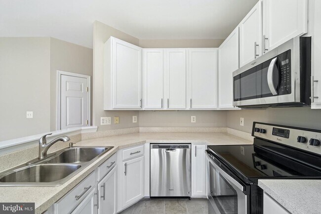 Foto del edificio - 20258 Brookview Square