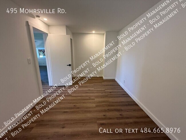 Foto del edificio - 495 Mohrsville Rd