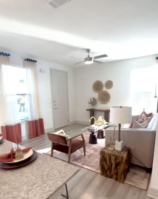 Foto del edificio - 1 br, 1 bath Condo - 26503 E University Dr