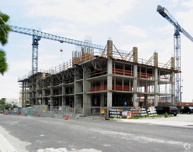Under Construction - August 18th,2004 - 610 Clematis St