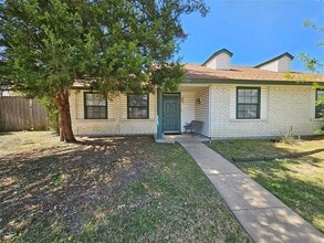 Building Photo - 7713 Jerome Dr
