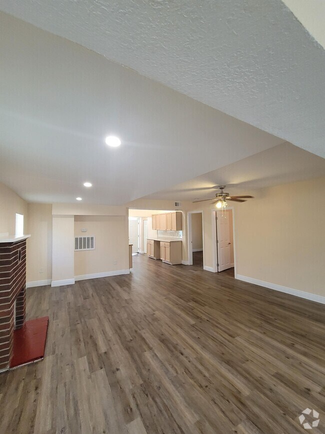 Apartments For Rent in Lakeland, FL 1 Rentals