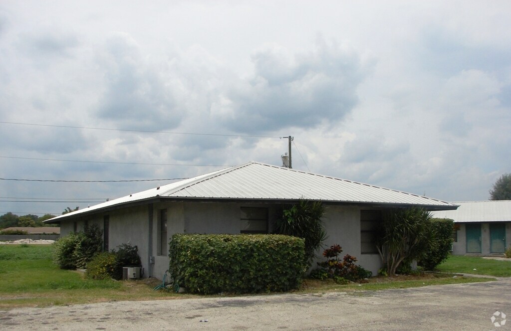 314 NW Garden Pl, Belle Glade, FL 33430 Apartments in Belle Glade, FL