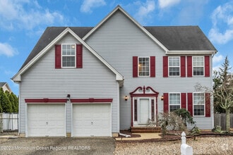 Building Photo - 505 Buhler Ave