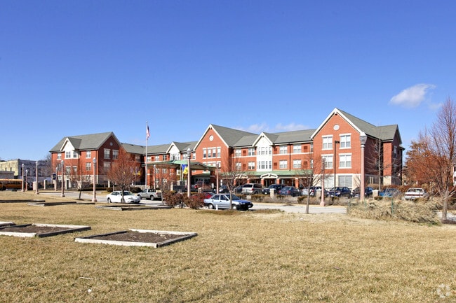 Building Photo - Forest Park Southeast