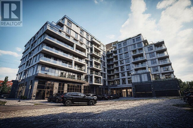 Building Photo - 500 Plains Rd E