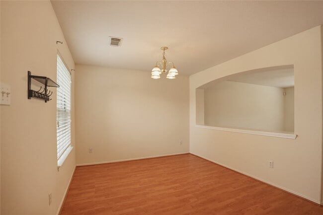 Foto del edificio - 630 Kiley Dr