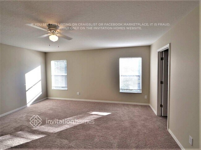 Foto del edificio - 2404 Spring Hollow Loop