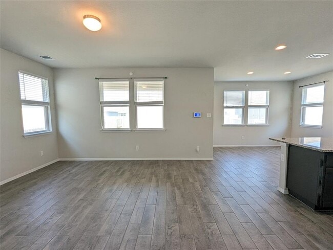 Building Photo - 1305 Goforth Rd