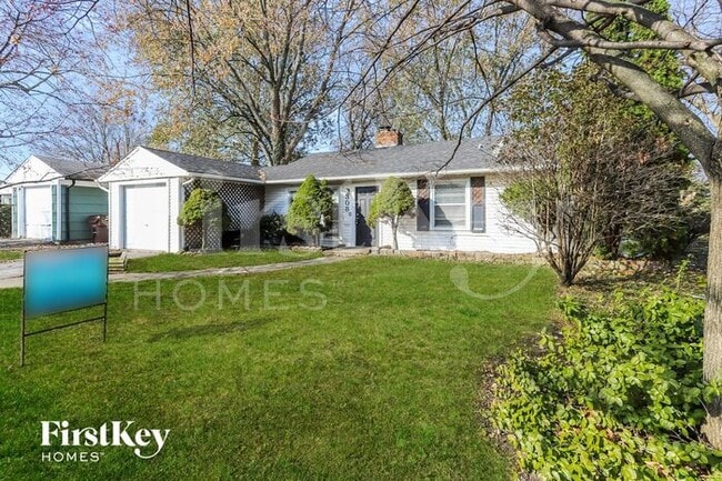 Building Photo - 308 Shabbona Dr