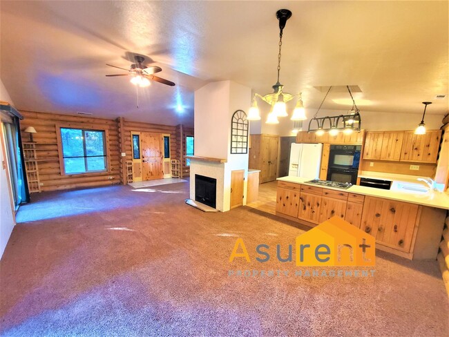 Building Photo - Amazing Private Mount Ashland Home For Rent