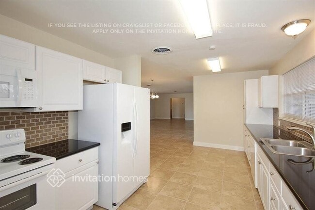 Foto del edificio - 2151 NW 30th Terrace