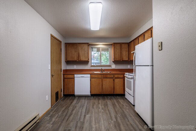 Building Photo - 33333 Mountain Way